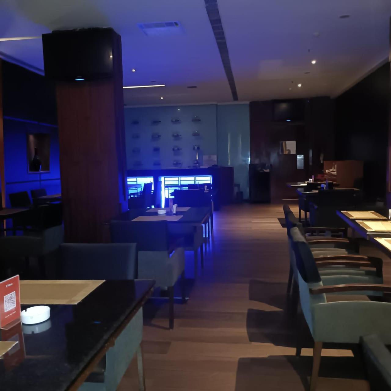 Royal Park Kakinada Hotel ภายนอก รูปภาพ